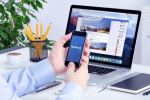 facebook 7104152 640